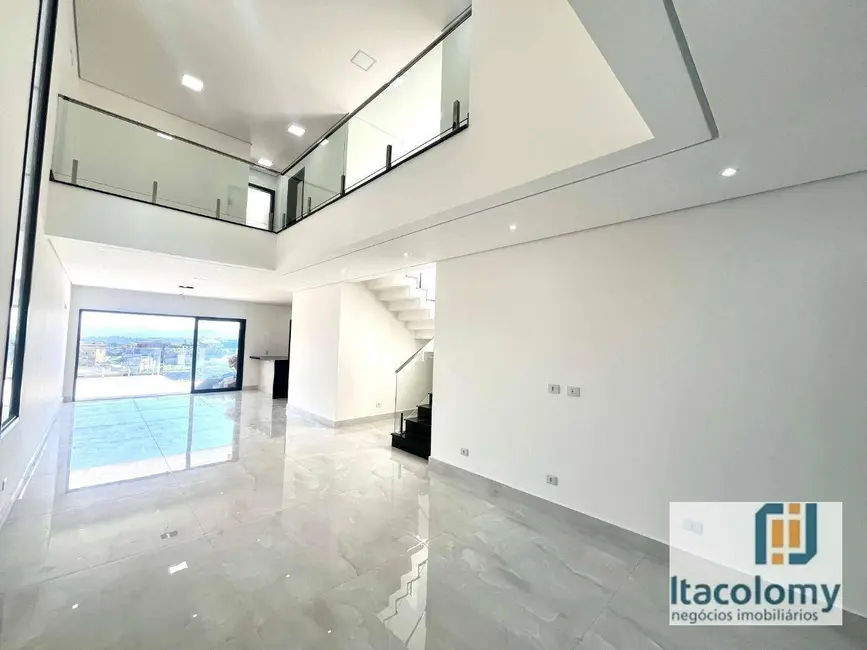 Foto 3 de Casa de Condomínio com 3 quartos à venda, 276m2 em Suru, Santana De Parnaiba - SP