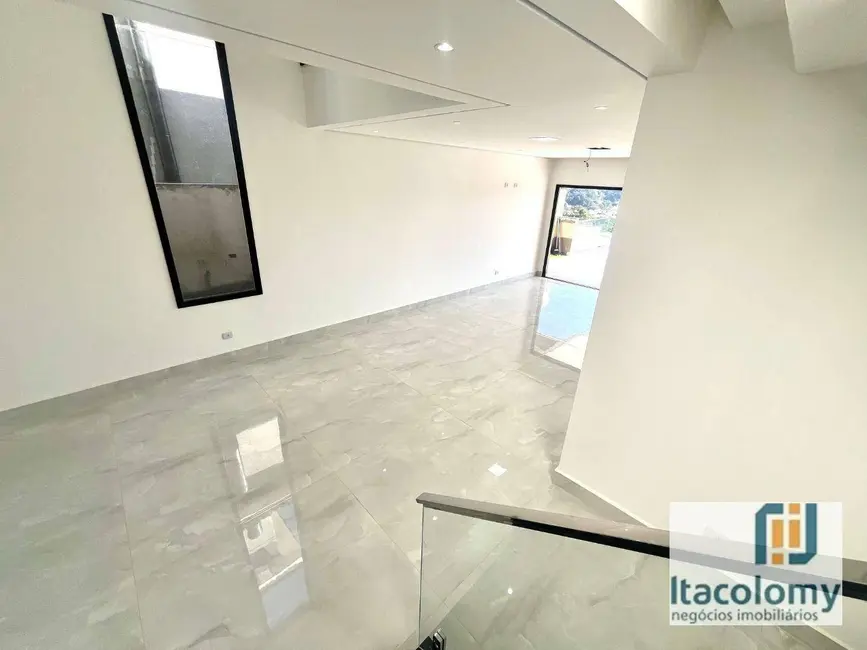 Foto 6 de Casa de Condomínio com 3 quartos à venda, 276m2 em Suru, Santana De Parnaiba - SP