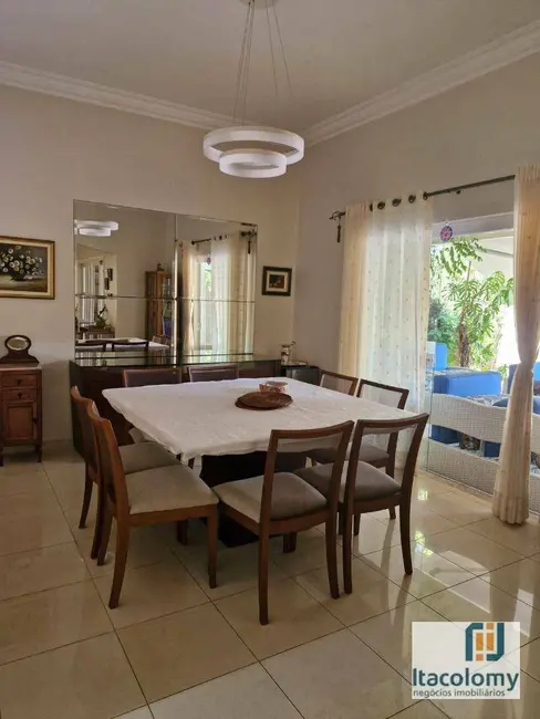 Foto 3 de Casa de Condomínio com 4 quartos à venda, 366m2 em Santana De Parnaiba - SP