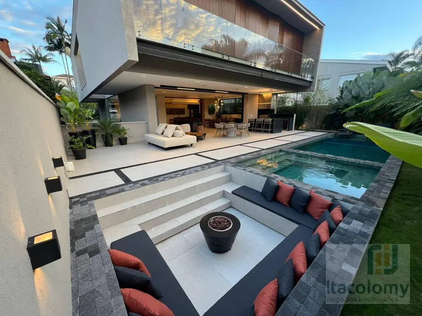 Foto 1 de Casa de Condomínio com 4 quartos à venda, 560m2 em Barueri - SP