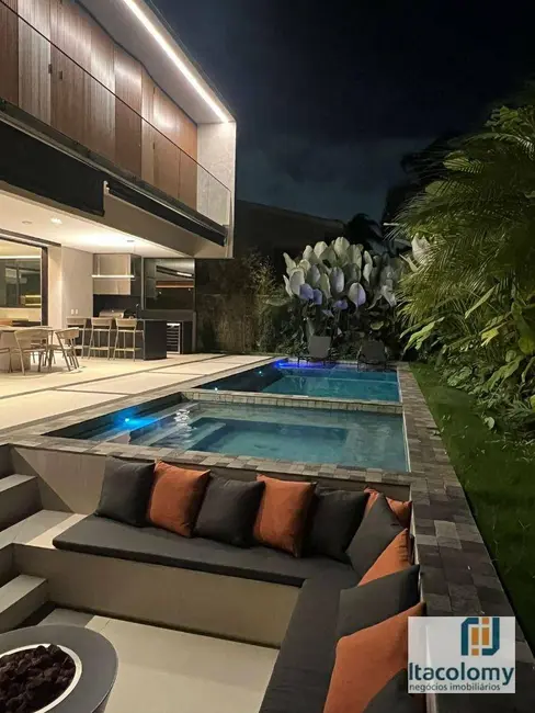 Foto 6 de Casa de Condomínio com 4 quartos à venda, 560m2 em Barueri - SP