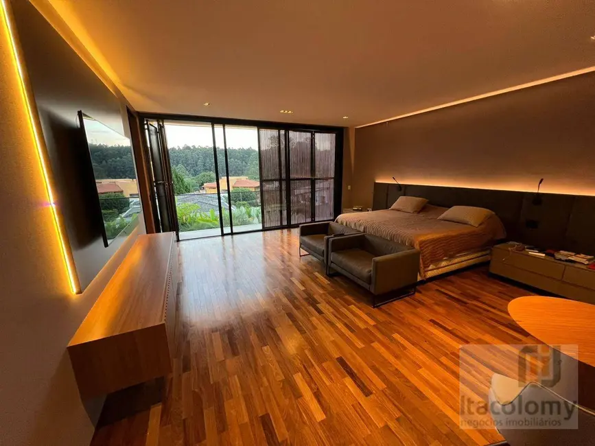 Foto 5 de Casa de Condomínio com 4 quartos à venda, 560m2 em Barueri - SP