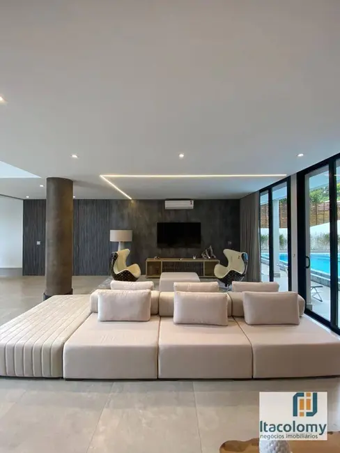 Casa de Condomínio com 5 quartos à venda, 832m2 em Tamboré, Santana De Parnaiba - SP - imagem 8 Foto 8 de Casa de Condomínio com 5 quartos à venda, 832m2 em Tamboré, Santana De Parnaiba - SP