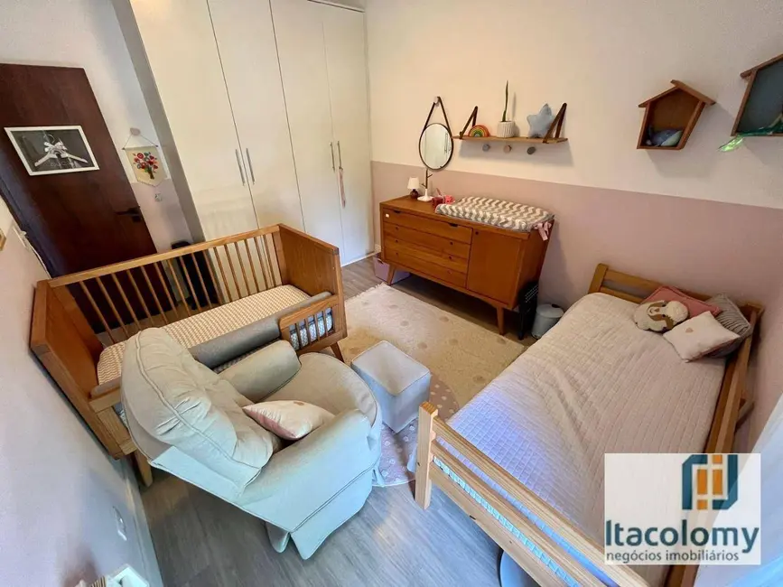 Foto 8 de Casa de Condomínio com 3 quartos à venda, 180m2 em Santana De Parnaiba - SP