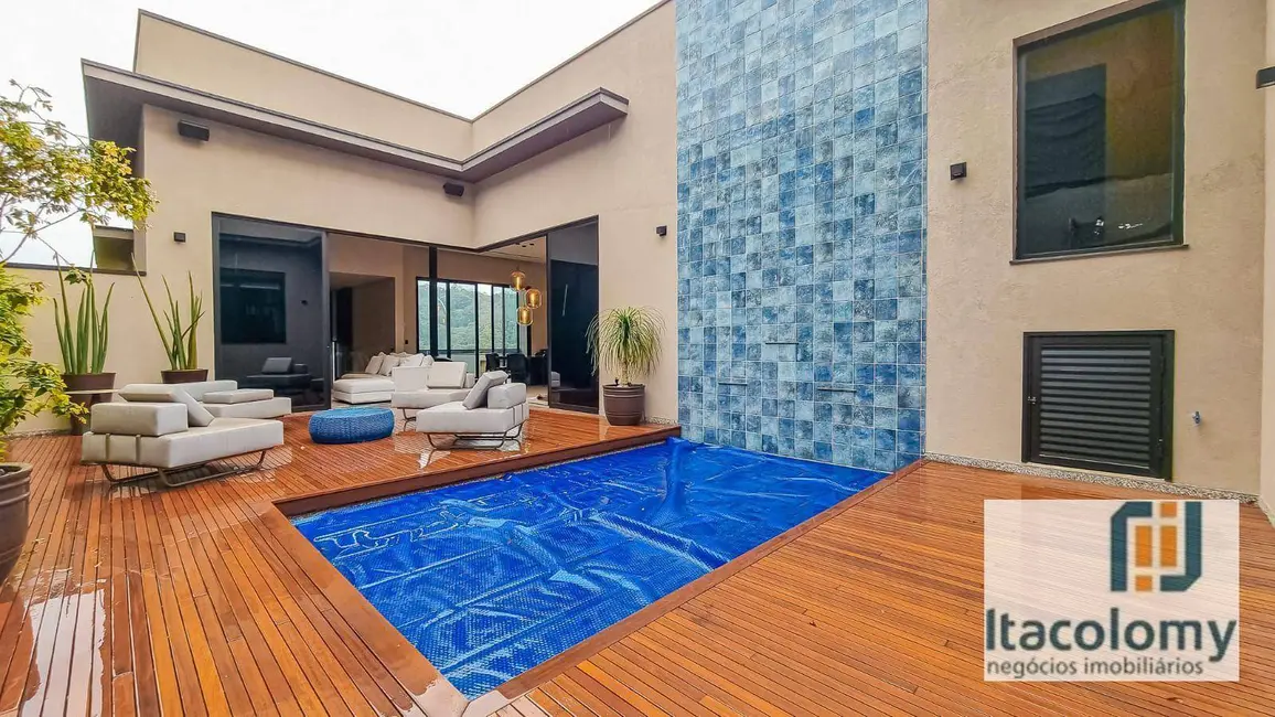 Foto 2 de Casa de Condomínio com 4 quartos à venda, 490m2 em Santana De Parnaiba - SP