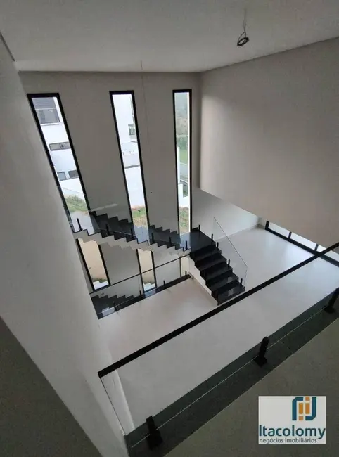 Foto 3 de Casa de Condomínio com 4 quartos à venda, 420m2 em Colinas da Anhangüera, Santana De Parnaiba - SP