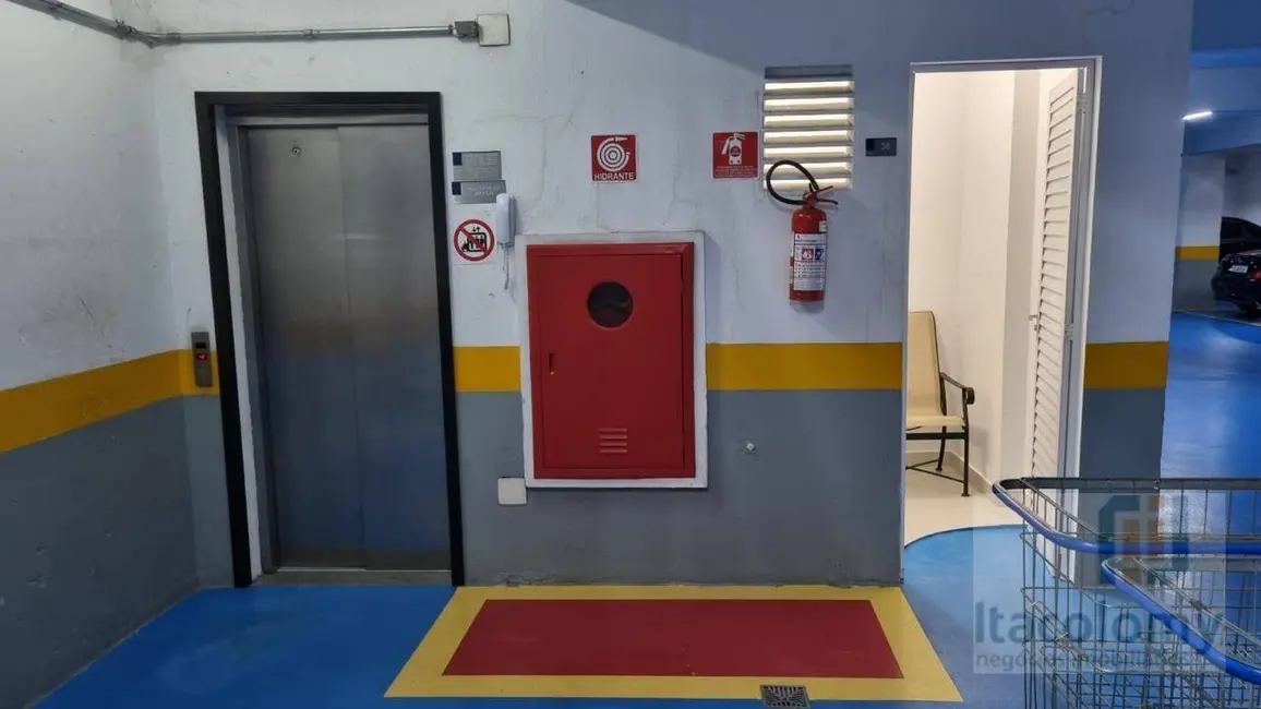 Foto 9 de Apartamento com 3 quartos à venda, 253m2 em Alphaville Industrial, Barueri - SP