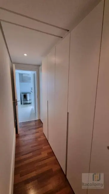 Foto 6 de Apartamento com 3 quartos à venda, 253m2 em Alphaville Industrial, Barueri - SP