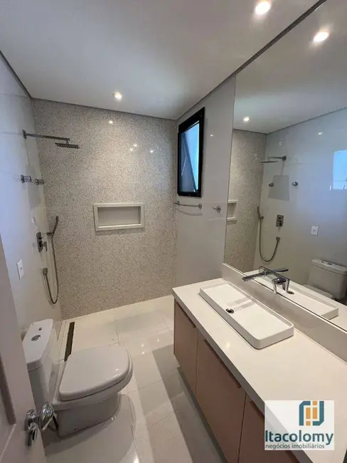 Foto 8 de Casa de Condomínio com 6 quartos à venda e para alugar, 520m2 em Tamboré, Santana De Parnaiba - SP