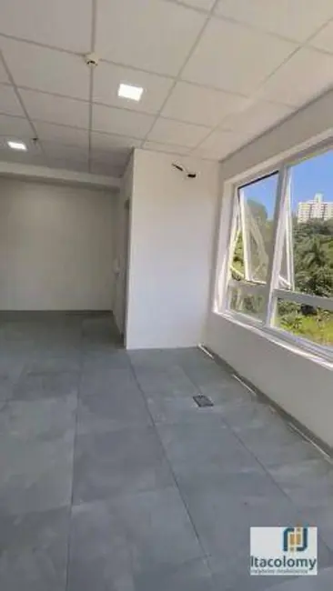 Foto 6 de Sala Comercial à venda e para alugar, 39m2 em Tamboré, Santana De Parnaiba - SP