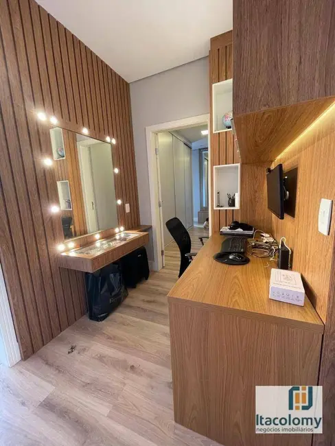 Casa de Condomínio com 3 quartos à venda, 441m2 em Santana De Parnaiba - SP - imagem 8 Foto 8 de Casa de Condomínio com 3 quartos à venda, 441m2 em Santana De Parnaiba - SP