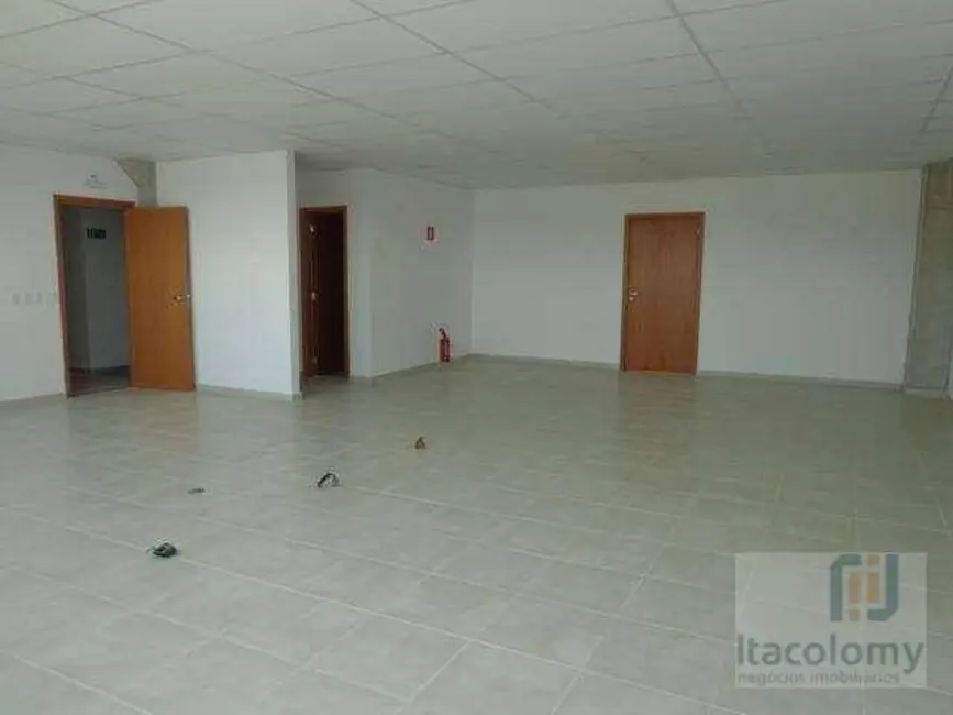 Apartamento para alugar, 4300m2 em Alphaville Empresarial, Barueri - SP - imagem 5 Foto 5 de Apartamento para alugar, 4300m2 em Alphaville Empresarial, Barueri - SP