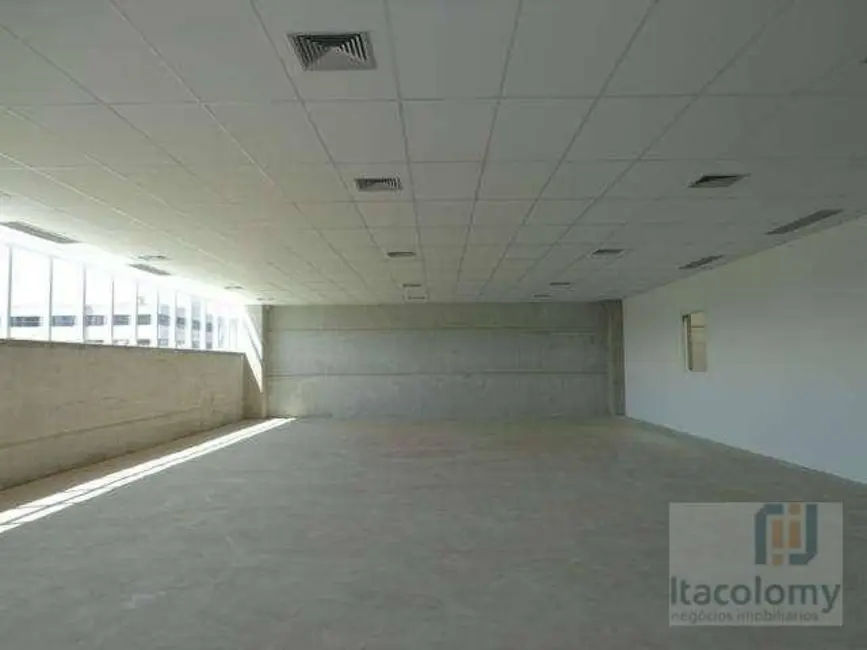 Apartamento para alugar, 4300m2 em Alphaville Empresarial, Barueri - SP - imagem 1 Foto 1 de Apartamento para alugar, 4300m2 em Alphaville Empresarial, Barueri - SP