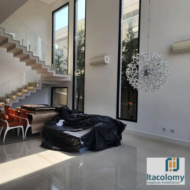 Foto 3 de Casa de Condomínio com 4 quartos à venda, 450m2 em Santana De Parnaiba - SP