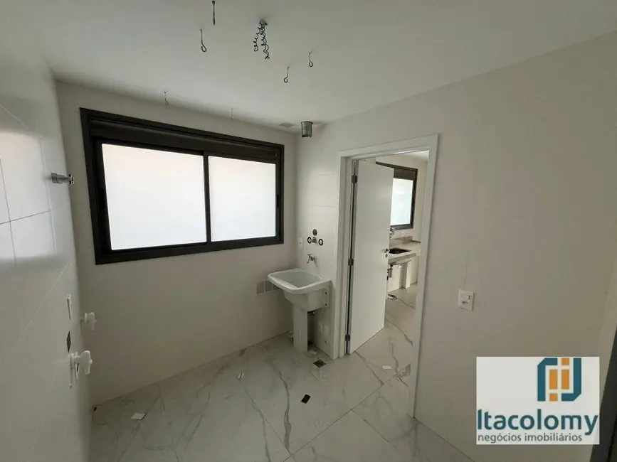 Foto 6 de Apartamento com 3 quartos à venda, 180m2 em Alphaville Conde II, Barueri - SP