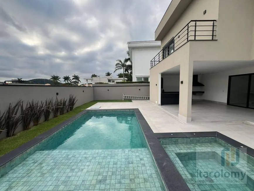 Casa de Condomínio com 5 quartos à venda, 452m2 em Tamboré, Santana De Parnaiba - SP - imagem 7 Foto 7 de Casa de Condomínio com 5 quartos à venda, 452m2 em Tamboré, Santana De Parnaiba - SP