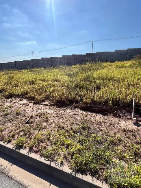 Foto 3 de Terreno / Lote à venda, 167m2 em Estância São Francisco, Itapevi - SP