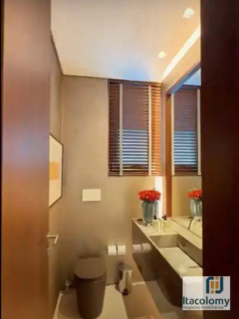 Foto 8 de Casa de Condomínio com 4 quartos para alugar, 525m2 em Tamboré, Santana De Parnaiba - SP