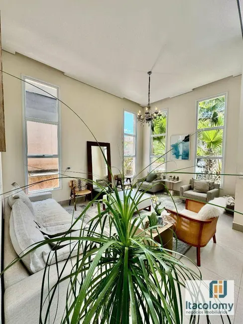 Foto 5 de Casa de Condomínio com 4 quartos à venda, 420m2 em Santana De Parnaiba - SP