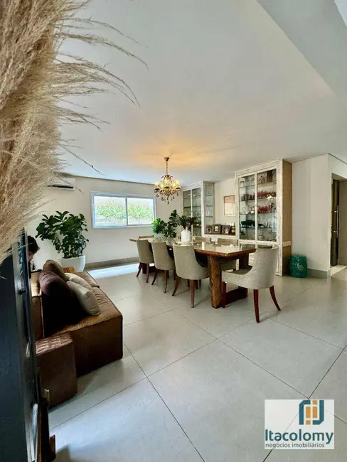 Foto 6 de Casa de Condomínio com 4 quartos à venda, 420m2 em Santana De Parnaiba - SP