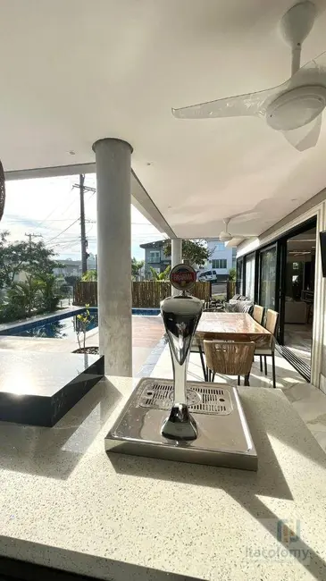 Foto 3 de Casa de Condomínio com 3 quartos à venda, 468m2 em Suru, Santana De Parnaiba - SP