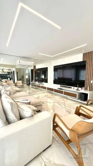 Foto 4 de Casa de Condomínio com 3 quartos à venda, 468m2 em Suru, Santana De Parnaiba - SP