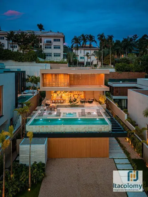 Foto 5 de Casa de Condomínio com 5 quartos à venda, 950m2 em Tamboré, Santana De Parnaiba - SP