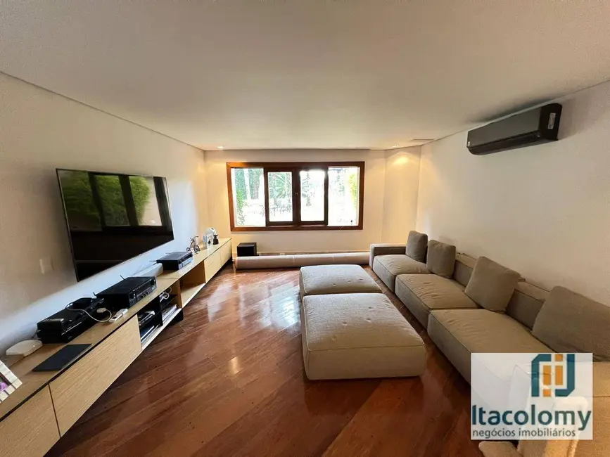 Casa de Condomínio com 4 quartos à venda, 4000m2 em Residencial Tamboré, Barueri - SP - imagem 5 Foto 5 de Casa de Condomínio com 4 quartos à venda, 4000m2 em Residencial Tamboré, Barueri - SP