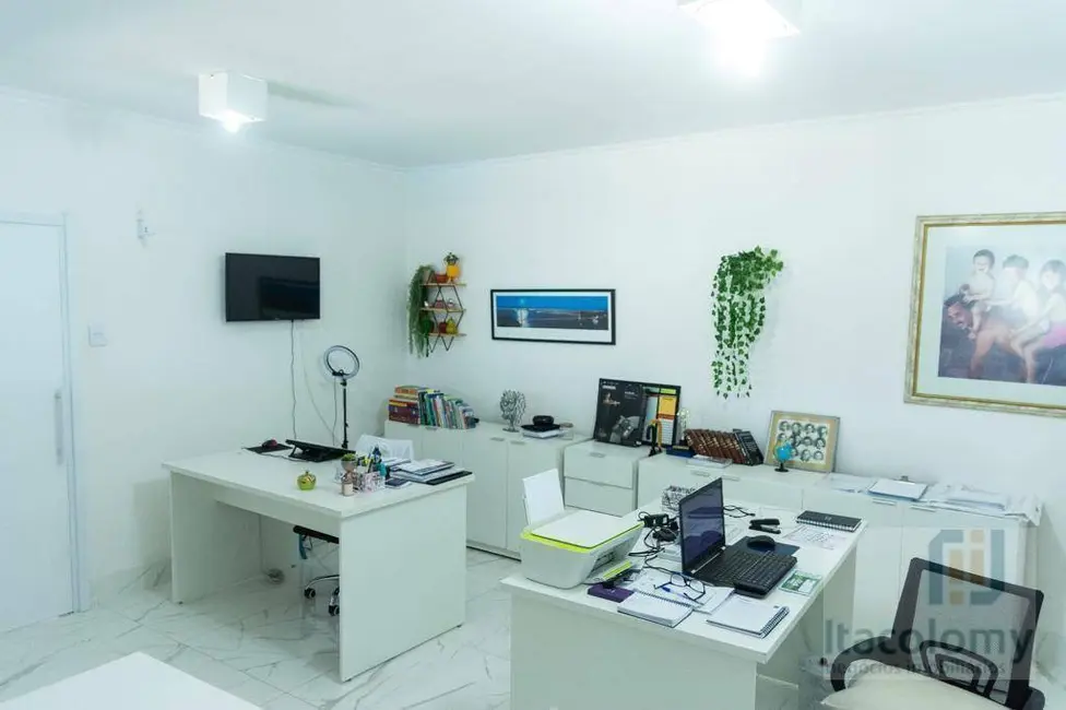 Foto 8 de Casa com 3 quartos à venda, 1000m2 em Vila Cardia, Bauru - SP