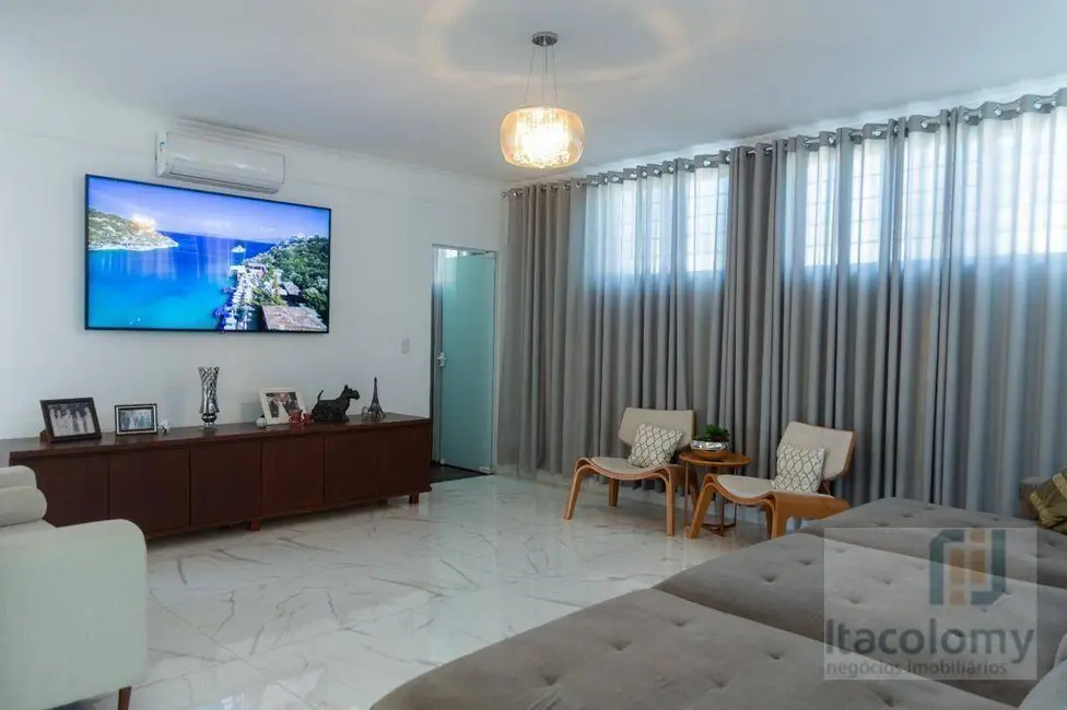 Foto 6 de Casa com 3 quartos à venda, 1000m2 em Vila Cardia, Bauru - SP