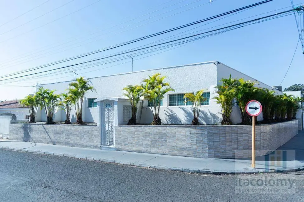 Foto 1 de Casa com 3 quartos à venda, 1000m2 em Vila Cardia, Bauru - SP