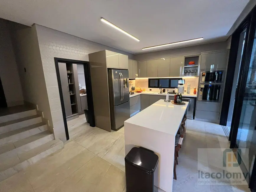 Foto 4 de Casa de Condomínio com 3 quartos à venda, 505m2 em Tamboré, Santana De Parnaiba - SP