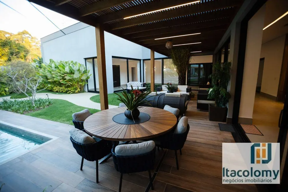 Casa de Condomínio com 7 quartos à venda, 3500m2 em Tamboré, Barueri - SP - imagem 4 Foto 4 de Casa de Condomínio com 7 quartos à venda, 3500m2 em Tamboré, Barueri - SP