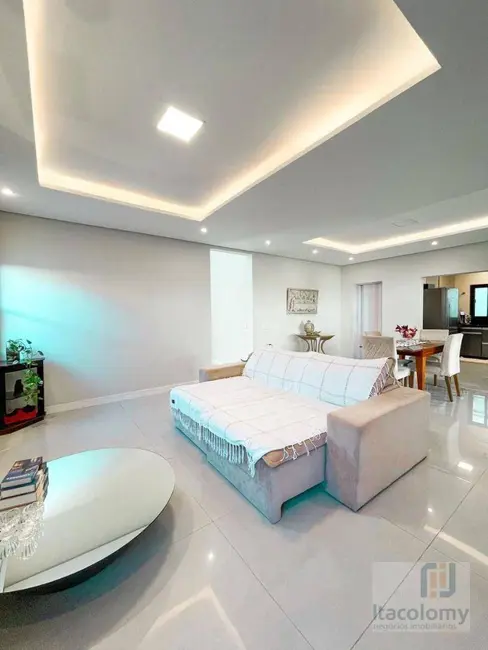 Foto 3 de Casa de Condomínio com 3 quartos à venda, 450m2 em Colinas da Anhangüera, Santana De Parnaiba - SP