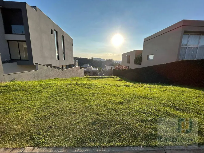 Foto 1 de Terreno / Lote à venda, 490m2 em Santana De Parnaiba - SP