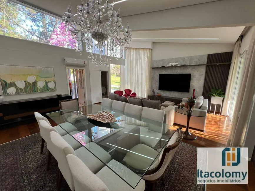 Foto 3 de Casa de Condomínio com 4 quartos para alugar, 838m2 em Barueri - SP