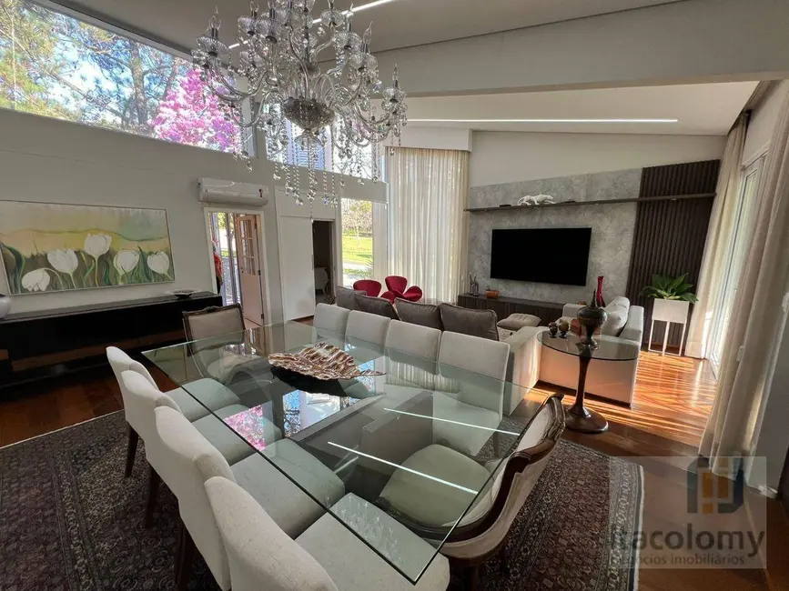 Foto 3 de Casa de Condomínio com 4 quartos para alugar, 838m2 em Barueri - SP