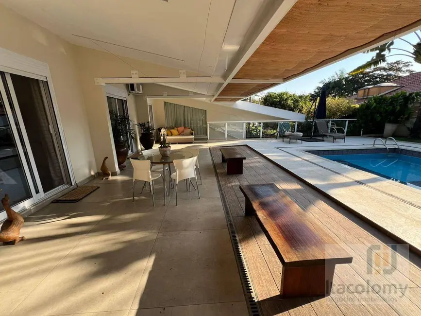 Foto 5 de Casa de Condomínio com 4 quartos para alugar, 838m2 em Barueri - SP