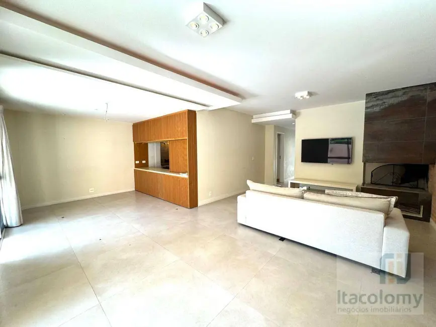 Foto 3 de Casa de Condomínio com 3 quartos à venda, 290m2 em Tamboré, Santana De Parnaiba - SP