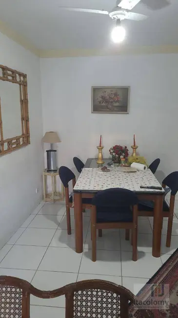 Foto 2 de Apartamento com 2 quartos à venda, 80m2 em Jardim Três Marias, Guaruja - SP