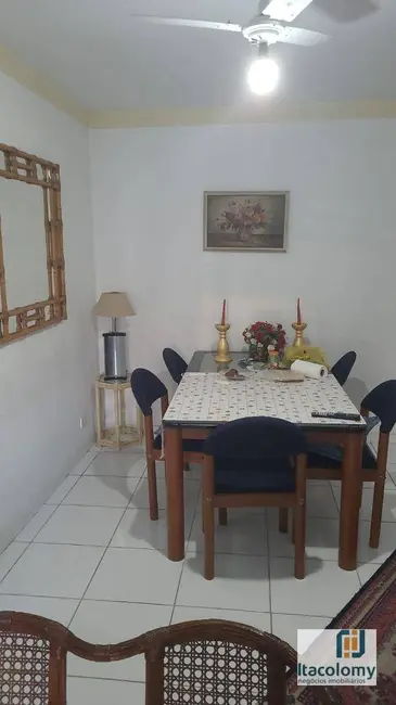Foto 2 de Apartamento com 2 quartos à venda, 80m2 em Jardim Três Marias, Guaruja - SP