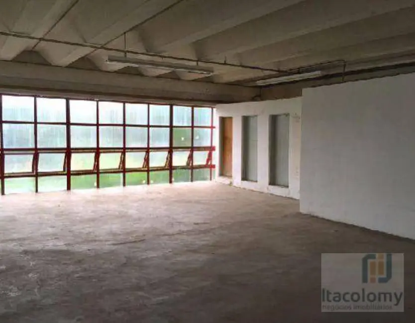 Foto 3 de Armazém / Galpão para alugar, 3700m2 em Osasco - SP