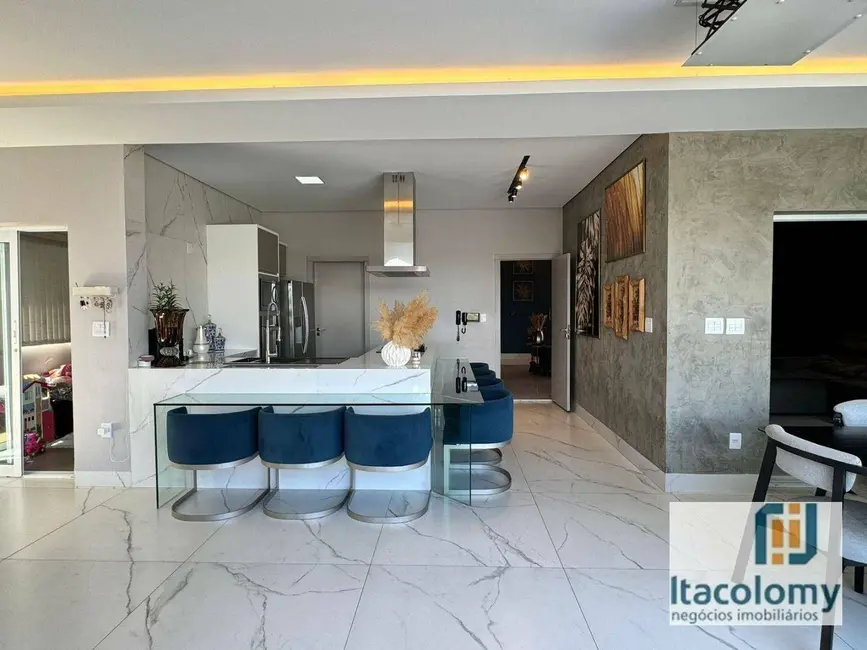 Casa de Condomínio com 3 quartos à venda, 437m2 em Condomínio Vila Toscana, Aracatuba - SP - imagem 5 Foto 5 de Casa de Condomínio com 3 quartos à venda, 437m2 em Condomínio Vila Toscana, Aracatuba - SP