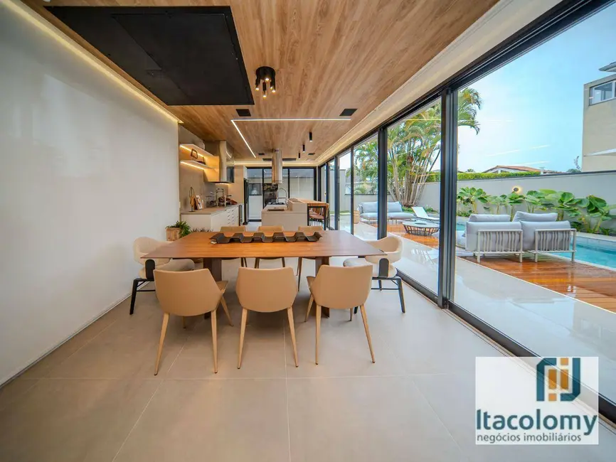 Casa de Condomínio com 4 quartos à venda, 527m2 em Santana De Parnaiba - SP - imagem 7 Foto 7 de Casa de Condomínio com 4 quartos à venda, 527m2 em Santana De Parnaiba - SP