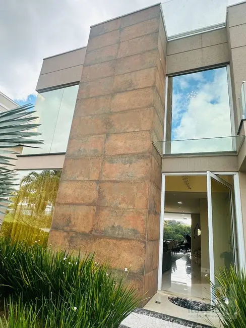 Foto 4 de Casa de Condomínio com 4 quartos para alugar, 500m2 em Santana De Parnaiba - SP