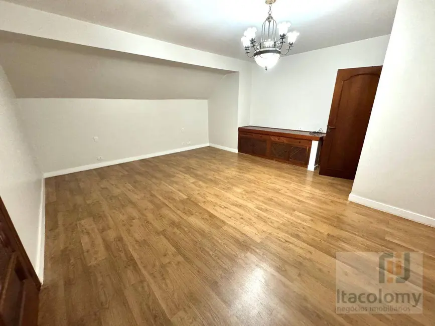 Foto 9 de Casa de Condomínio com 4 quartos à venda e para alugar, 865m2 em Santana De Parnaiba - SP