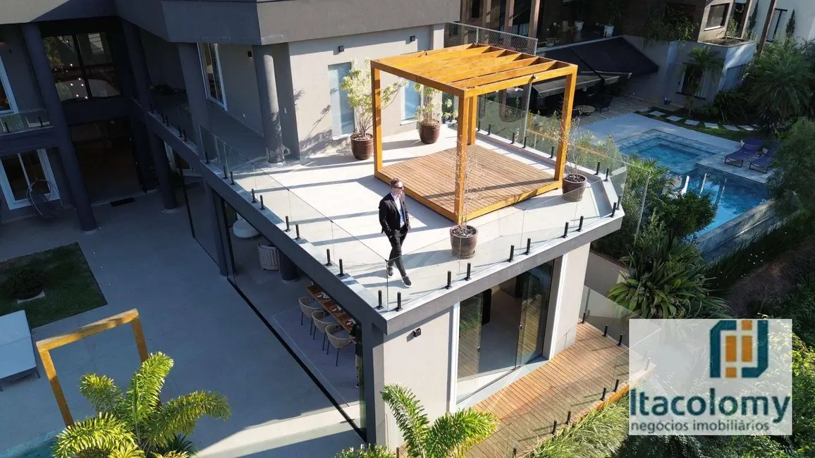 Foto 6 de Casa de Condomínio com 6 quartos à venda, 1250m2 em Residencial Tamboré, Barueri - SP