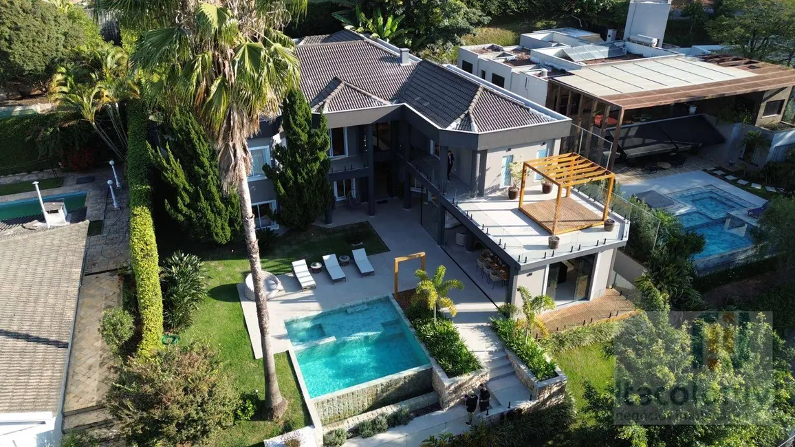 Foto 1 de Casa de Condomínio com 6 quartos à venda, 1250m2 em Residencial Tamboré, Barueri - SP