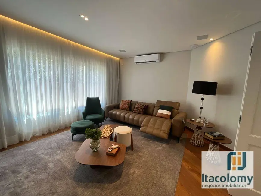 Foto 4 de Casa de Condomínio com 6 quartos à venda, 1250m2 em Residencial Tamboré, Barueri - SP