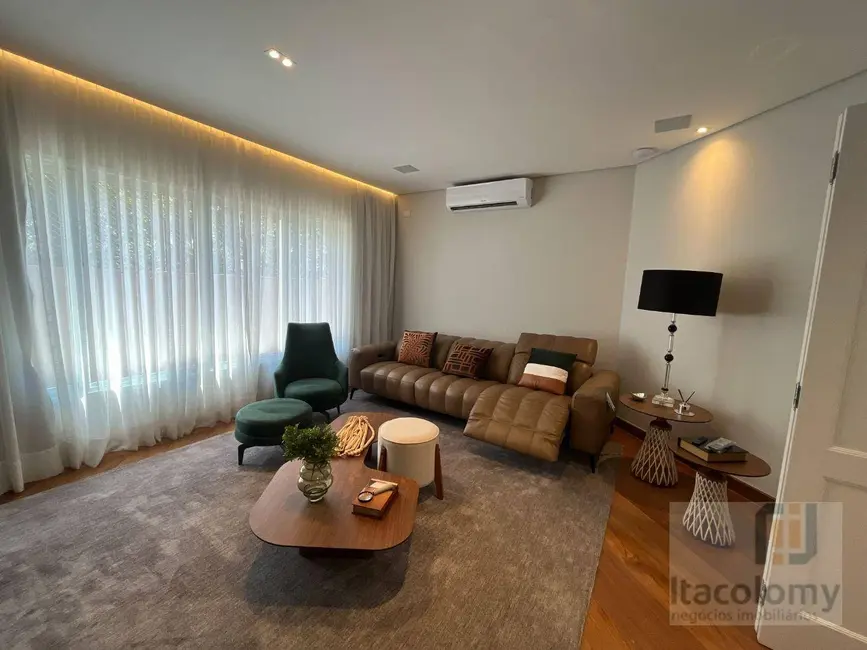 Foto 4 de Casa de Condomínio com 6 quartos à venda, 1250m2 em Residencial Tamboré, Barueri - SP